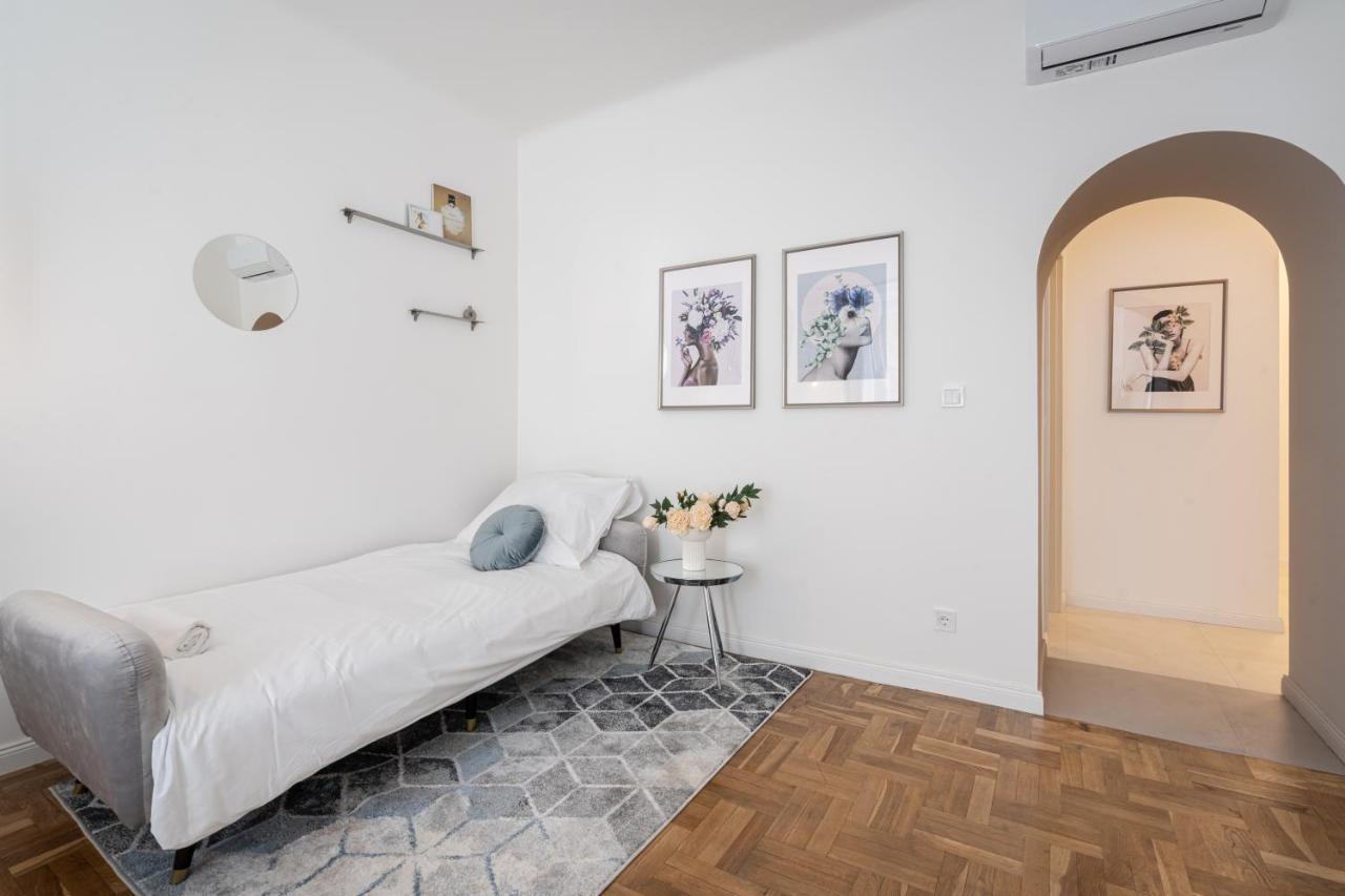 D71 - Central Cozy Suite, Best Location By Bqa بودابست المظهر الخارجي الصورة